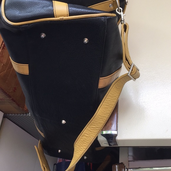 Found Original REAL LEATHER SAMPLE made for NBA. GREAT GIFT. BIG AND HEAVY - Picture 5 of 5